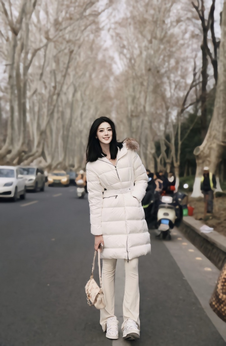 煙雨下江南!卓識(shí)游南京:卿言一句梧桐美 吾種梧桐滿京城