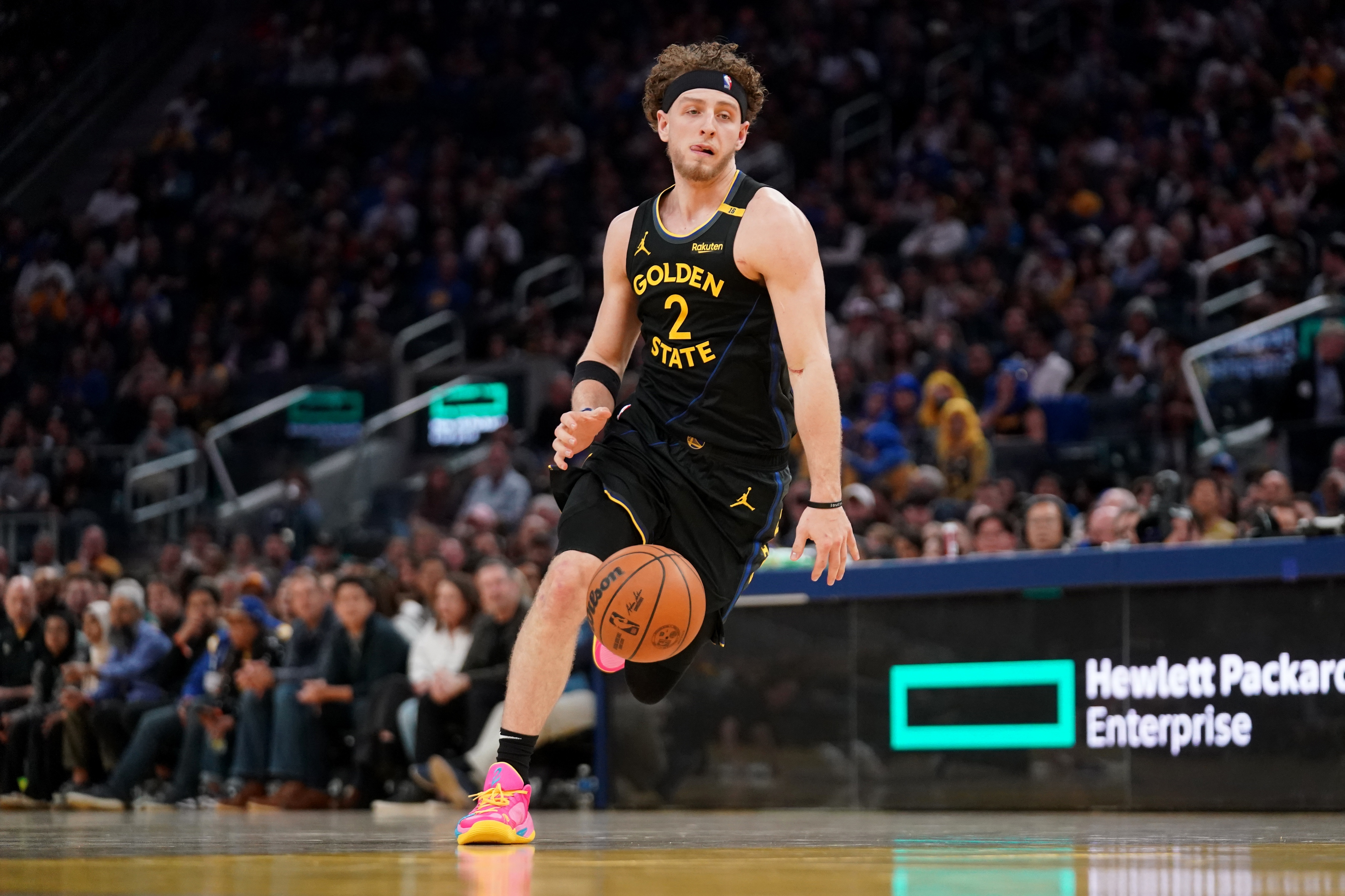 可圈可點!波杰姆斯基全場16投8中 貢獻19分5籃板4助攻1搶斷